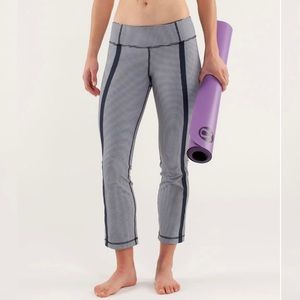 Lululemon Blue Gingham Print Cropped Pants